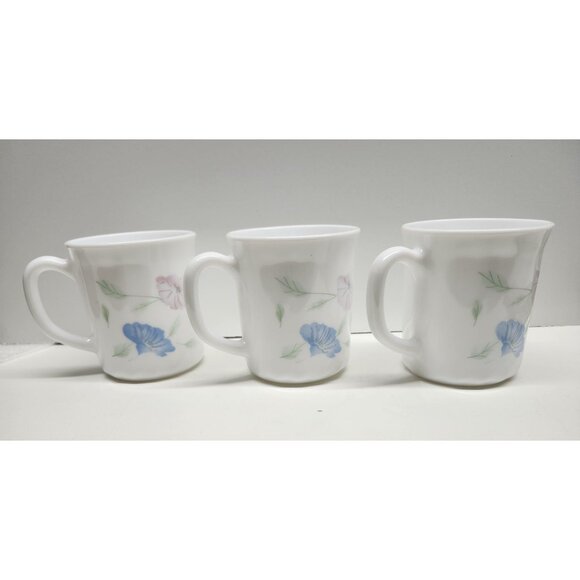 Arcopal France Chloe Mugs Set (3) Blue Pink Flowers Pretty Opal Milk Glass - Picture 1 of 9